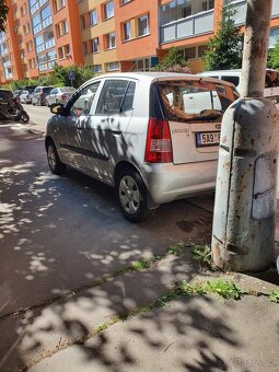 Kia picanto - 9