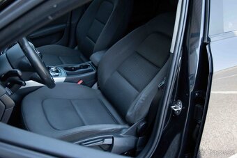 Audi A4 Avant 2.0 TDI - 9