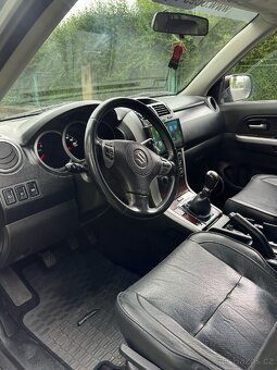 Suzuki Grand Vitara 4x4 - 9