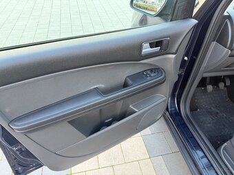FORD C-MAX 1,6 TDCi 80kW - 2.maj ČR - Tažné - 9