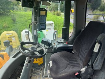 Kolový nakladač Liebherr 566 rok 15 a 8700 mth TOP - 9