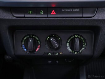 Škoda Fabia 1,2 TSI 66kW CZ Ambition (2015) - 9