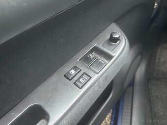 Suzuki Swift 1,3 - 9