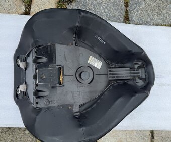 HARLEY DAVIDSON® BREAKOUT - 9