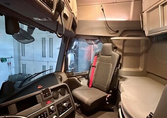 Renault T460 - 6x2 – Shrnovačka + Hč – EURO 6  - 9