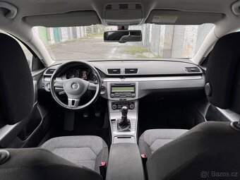 VW Passat B7 2.0 TDI 103 kW Kombi po servisu, nová STK - 9