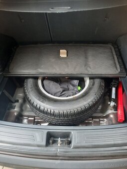 Hyundai ix35, 1.7 CDRi, tažné + zimní pneu - 9