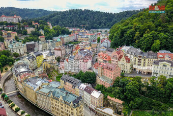 Prodej bytu 5+1, 365 m², Karlovy Vary, ul. Zámecký vrch - 9