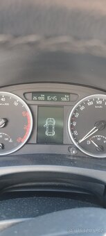 Škoda fabia 1.2 LPG 51 kW 1 majitel - 9