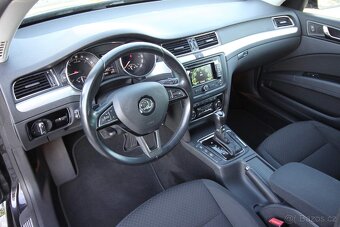SUPERB 2 Face,2.0Tdi-103kw,DSG,EXCLUSIVE,Bi-Xen,Navi,TAŽNÉ - 9