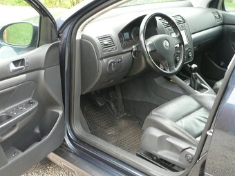 VW Golf Country - 9