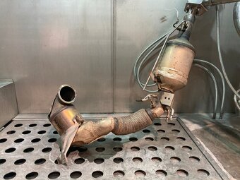 Katalyzátor Filtr pevných částic DPF 5Q0131723A 5Q0131701AN - 9