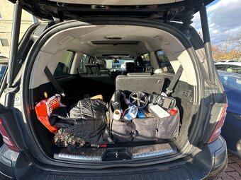 Mercedes-Benz GL320 CDI - USA verze 7 míst - 9