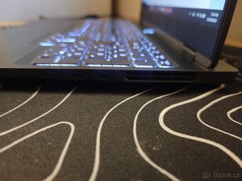 Herní notebook Lenovo Legion Slim 7 15ACH6 RTX 3060 RYZEN 7 - 9