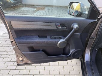 Honda CR-V, 2.2 i-DTEC, CZ, 1. majitel, DPH - 9