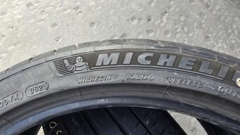 Letní pneu 305/30/21 Michelin - 9