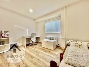 Prodej prostorného bytu 3+1 v Poděbradech po kompletní rekon - 9
