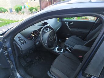 Renault Mégane combi 1.6 16v r.v.4/2006 - 9