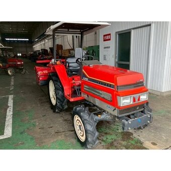 Malotraktor Yanmar - 9