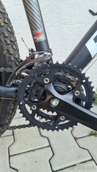 Rockrider B-Twin 540, hydraul. brzdy, Shimano Altus, Rám L - 9