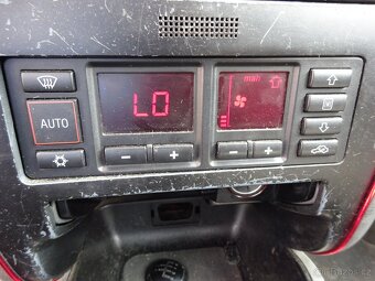 Audi A3 1.6i r.v.2000 (75 kw) stk:12/2026 - 9