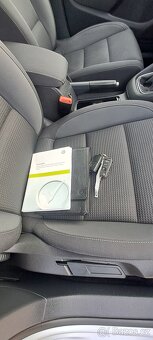 Volkswagen Golf 2.0 TDI 103kW 4MOTION - 9