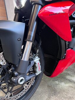 Ducati Diavel V4 - tovární záruka do 4/27 - 9
