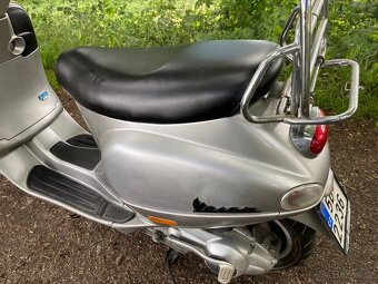 Vespa ET4 150 - 9