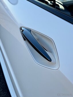 Honda Civic FN2 Championship White - 9