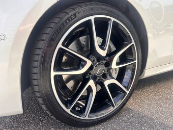 Prodám Mercedes-Benz E 53 AMG 4MATIC+ - 9