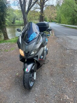 Gilera Nexus 500 - 9