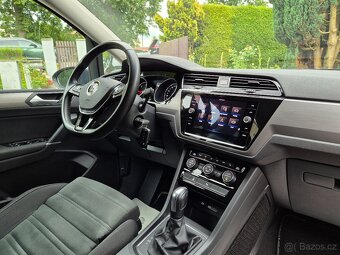 VW Touran • 2.0TDi 110kw DSG • 2021 • 7.míst • Tažné • ACC • - 9