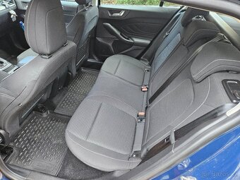 Ford Focus 2,0 EcoBlue 110kW kombi Titanium - 9