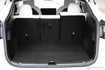 Tesla Model Y 324 kW, automat, 2021, Long Range - 9