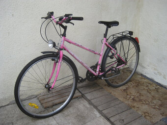 2x Cestovní kolo - 9