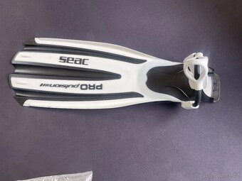 Ploutve SeacSub Propulsion vel. M/L bílé + boty Cressi - 9