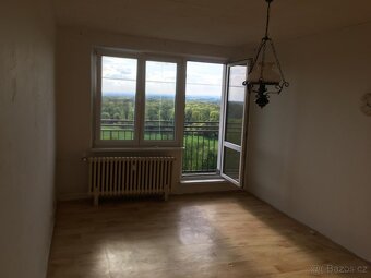 Na prodej: 2 sousedící garsonky s balkonem nebo 2+kk - 9