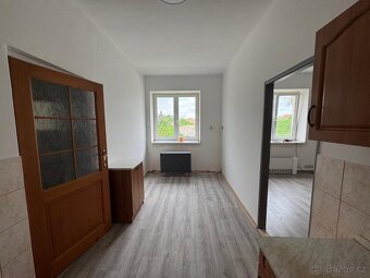 Pronájem bytu Uhlířské Janovice, 3+KK - 9