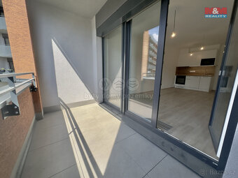 Pronájem bytu 1+kk, 34 m², Praha, ul. Sochorcova - 9
