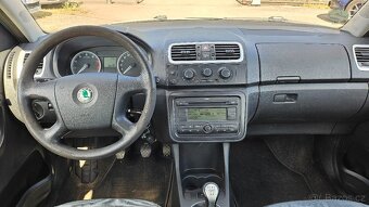 Škoda Roomster 1.4i 16V 63 kW Style, 1.majitel, nová STK - 9