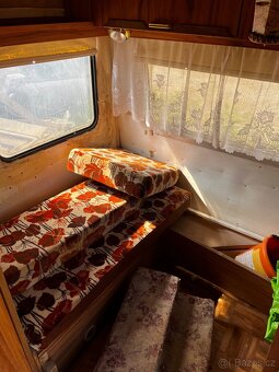 Obytný karavan - 9