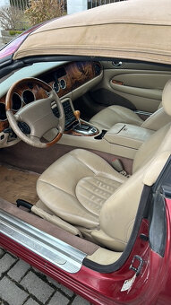 Jaguar XK 8 4,2l - 9
