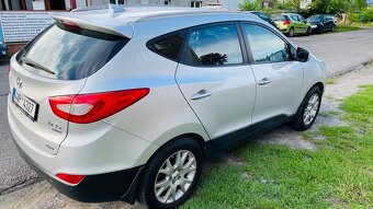 Hyundai IX35, 2,0 crdi, 4wd, ČR, 2015 - 9
