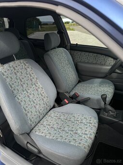 Toyota Starlet - 9