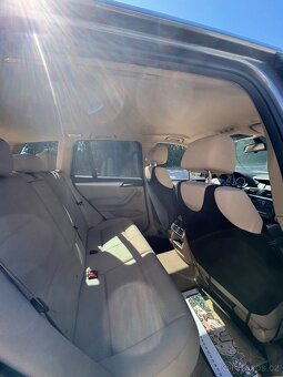 BMW X3 rv 2011 manuál - 9