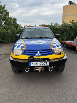Mitsubishi L200 odtahový speciál 4x4 - 9
