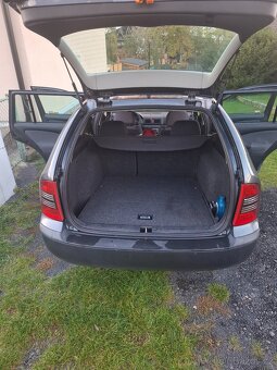 škoda Octavia tour combi 1..1.9tdi 2006 453000km - 9