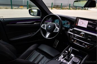 BMW 520d Touring / M Paket / HK Audio / TOP STAV / PANORÁMA - 9