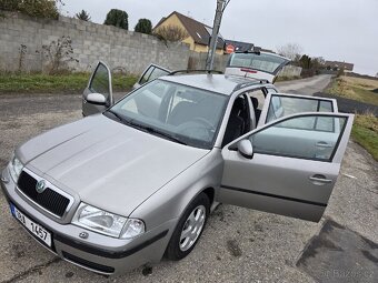 Škoda Octavia TOUR 12/2010 ČR TOP - 9