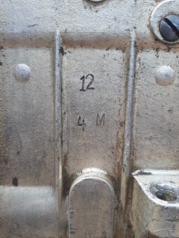 Čerpadlo tatra 815 - 9